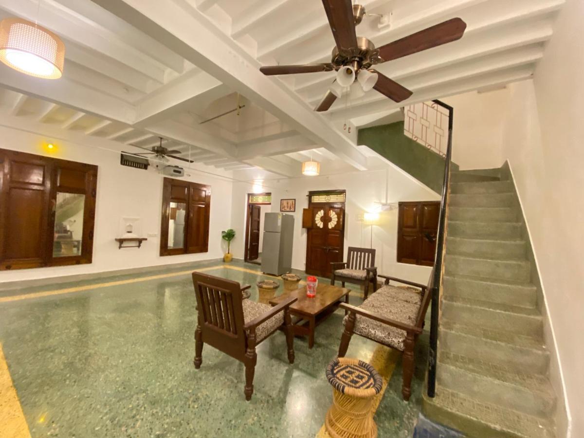 La Villa Heritage - Tie Hotels & Resorts Puducherry Buitenkant foto